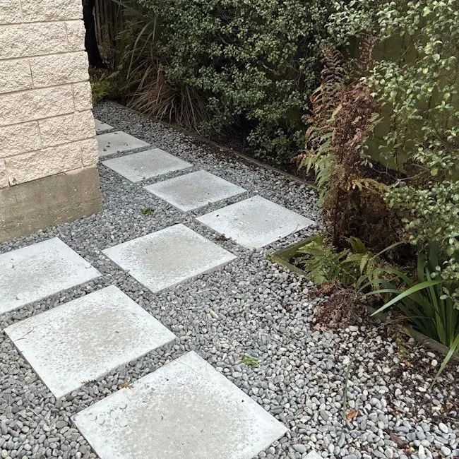 Oasis Concrete & Paving logo