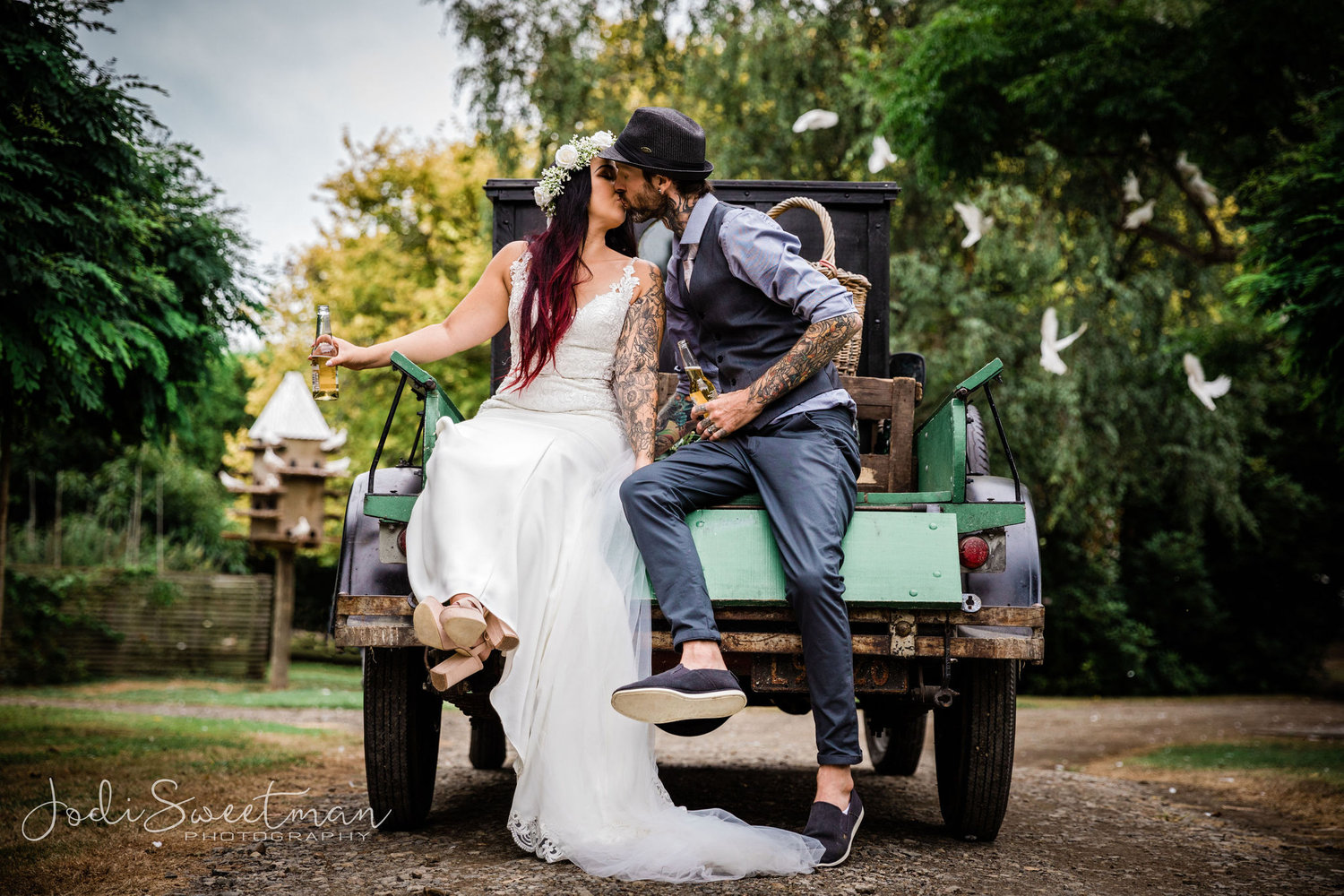 TAURANGA FAMILY & NEWBORN PHOTOGRAPHY LIMITED logo