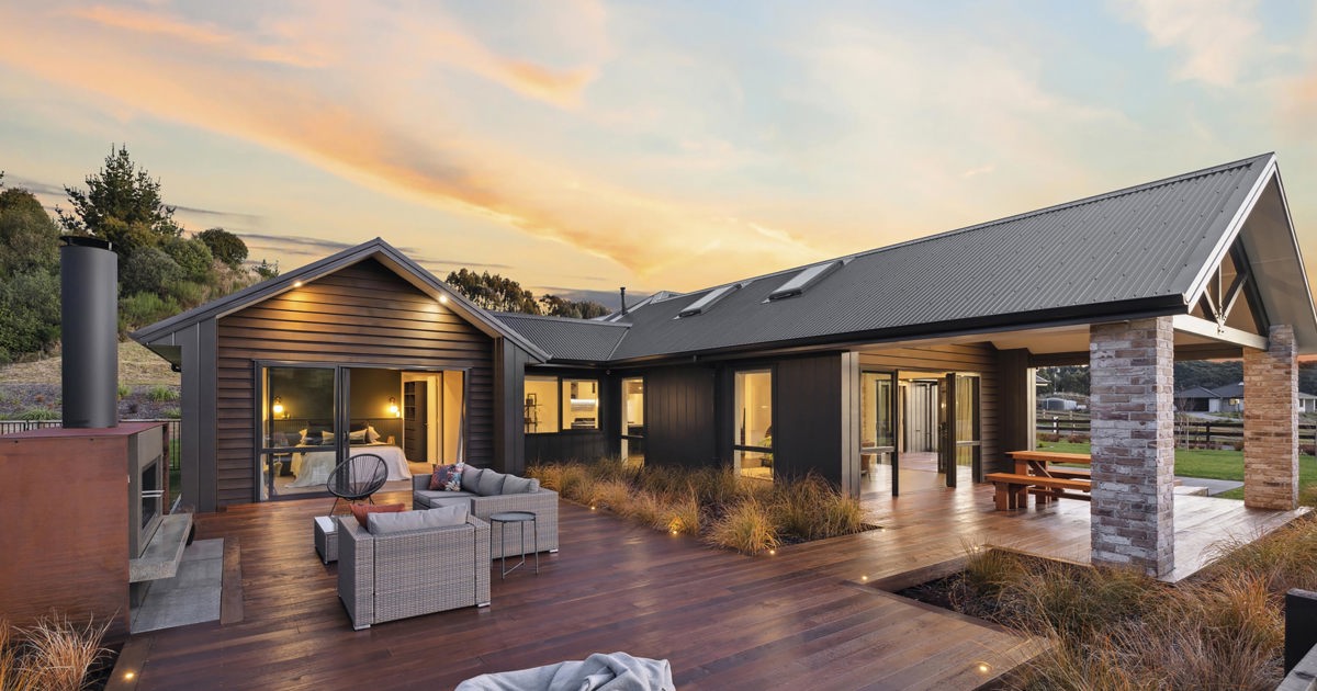 David Reid Homes Taupo logo