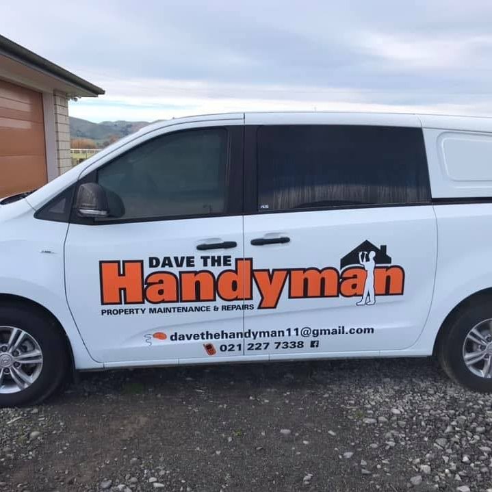 Dave the Handyman Ltd logo