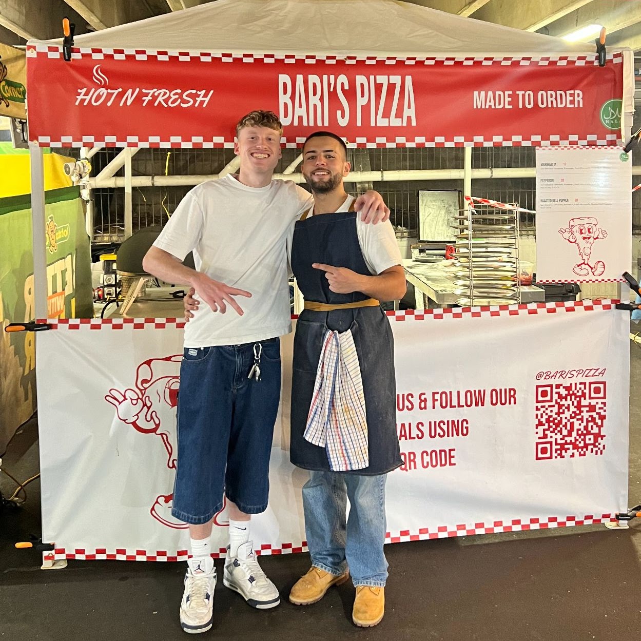 Bari's Pizza logo