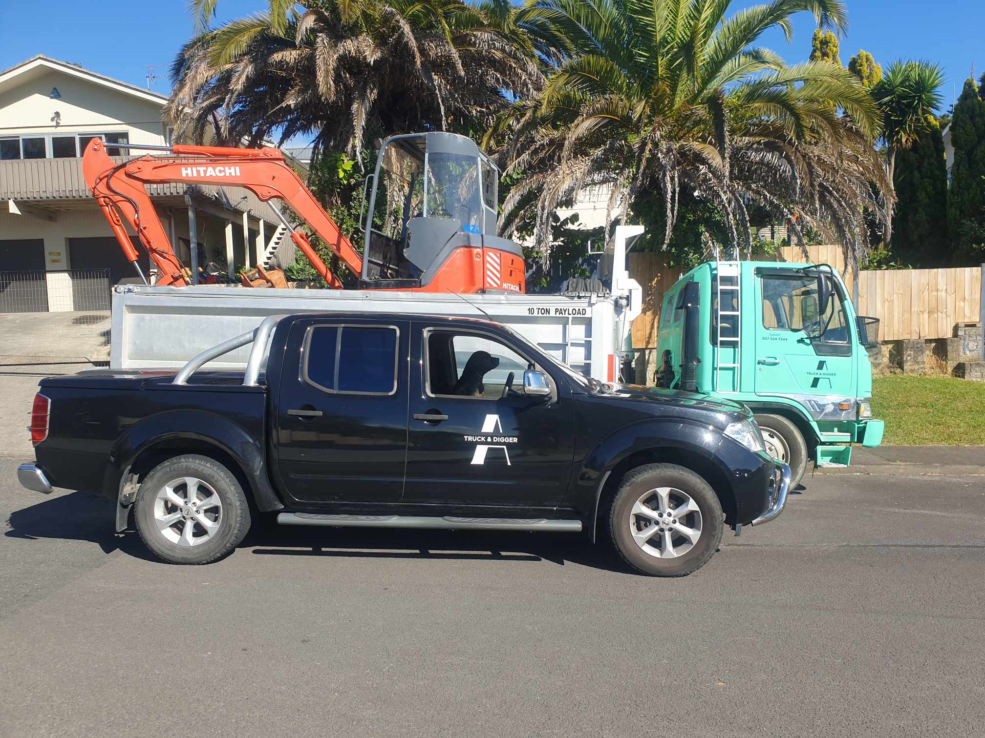 A Truck & Digger logo